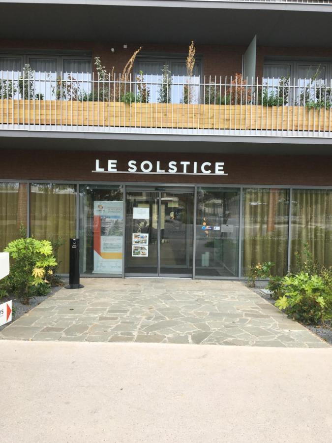 Domitys - Le Solstice Aparthotel Versalhes Exterior foto